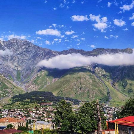 Hotel House In Gergeti Kazbegi Exterior foto